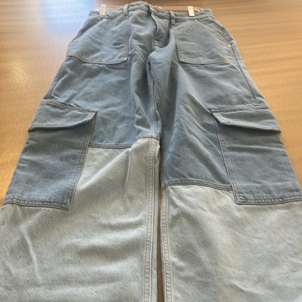 GANNI
High rise cotton denim cargo jeans - Picture 7 of 13
